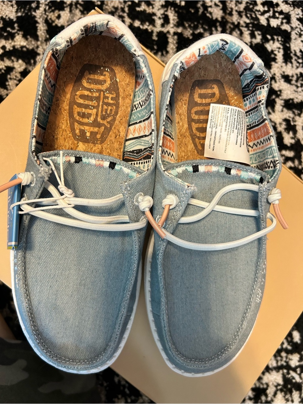 Hey Dude Kids Light Blue Canvas Slip-On Shoes - size 4/5 Youth NEW with Tags